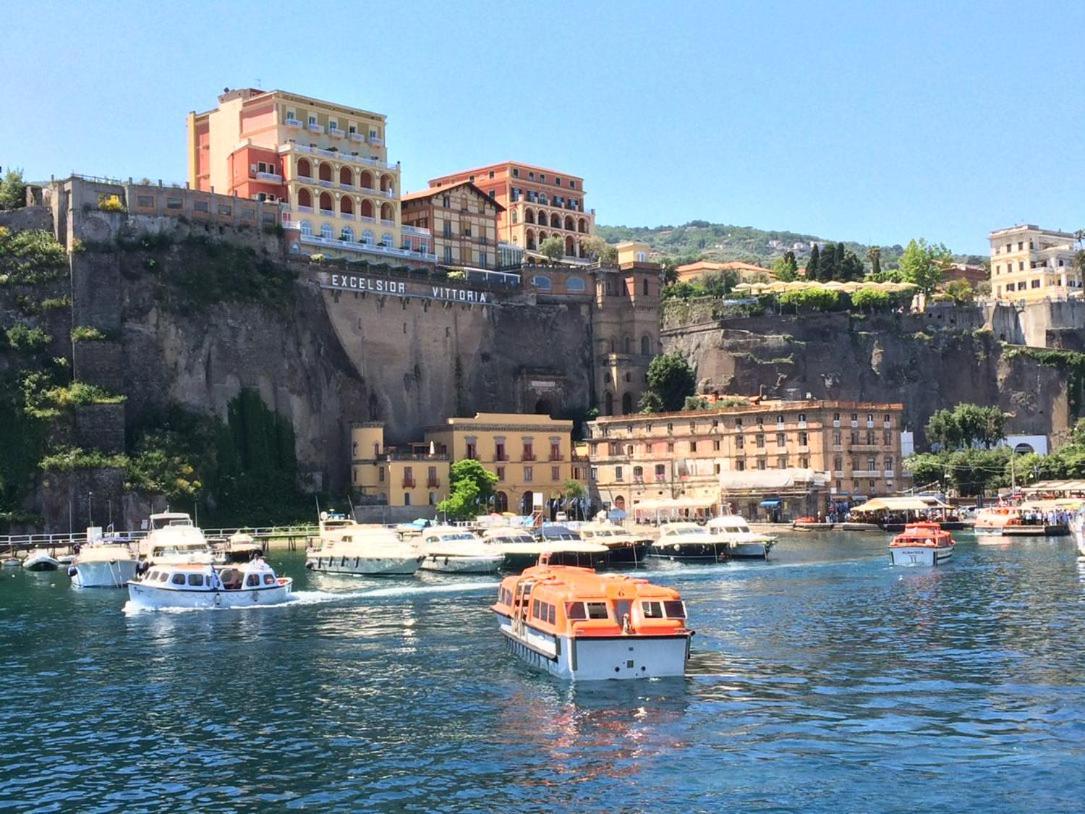 Giulia Bb Sorrento Panzió Kültér fotó